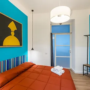 Lioy 25 By Napoliapartments Affittacamere