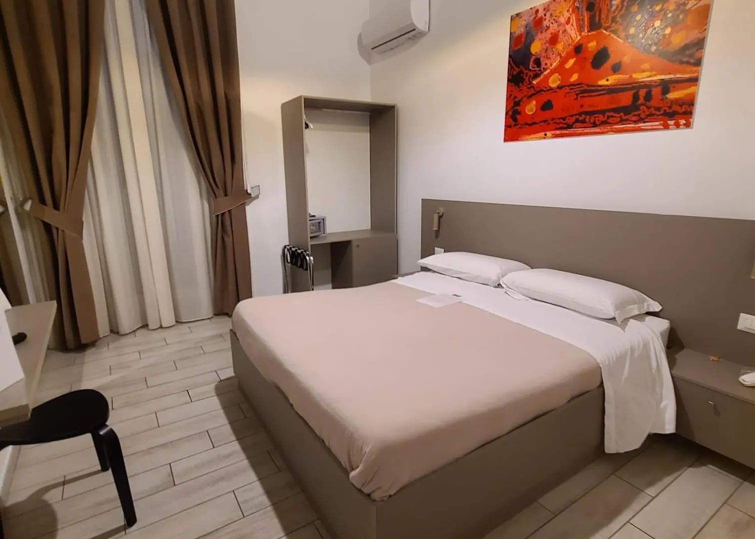 Guest house Napoli Centro Suite E Spa